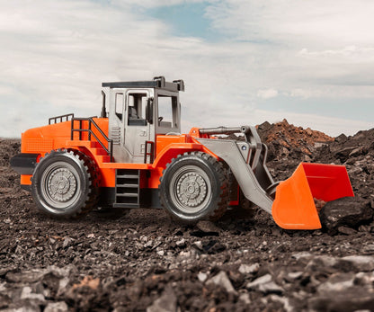 DEALS: Remote Control Midrange Front End Loader